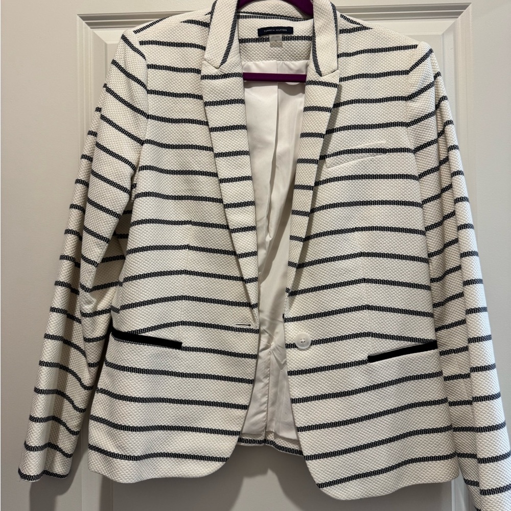 Tommy Hilfiger Women's Cream and Navy Striped Blazer
